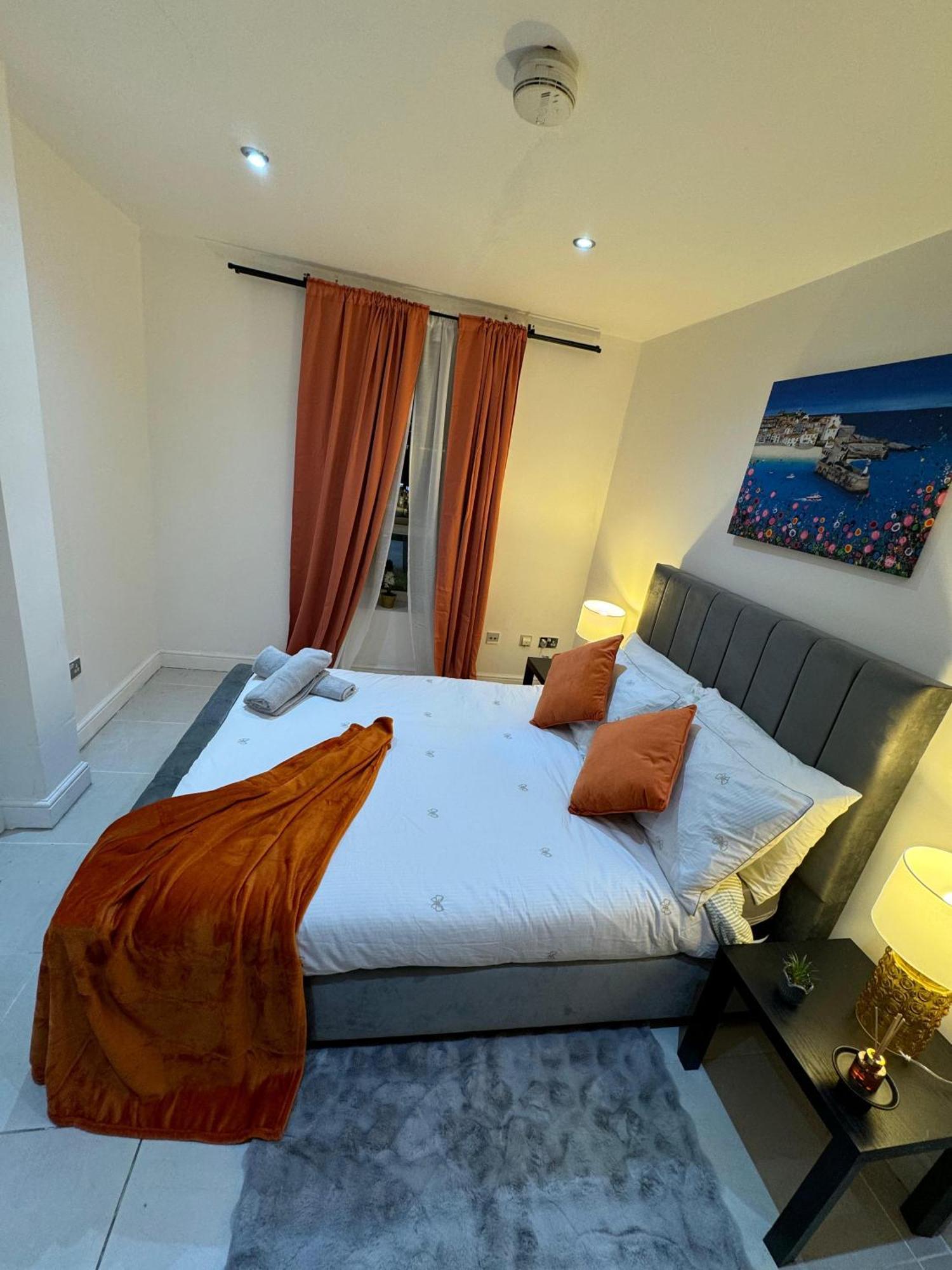 Cosy Luxurious Room In The Heart Of London Exterior photo