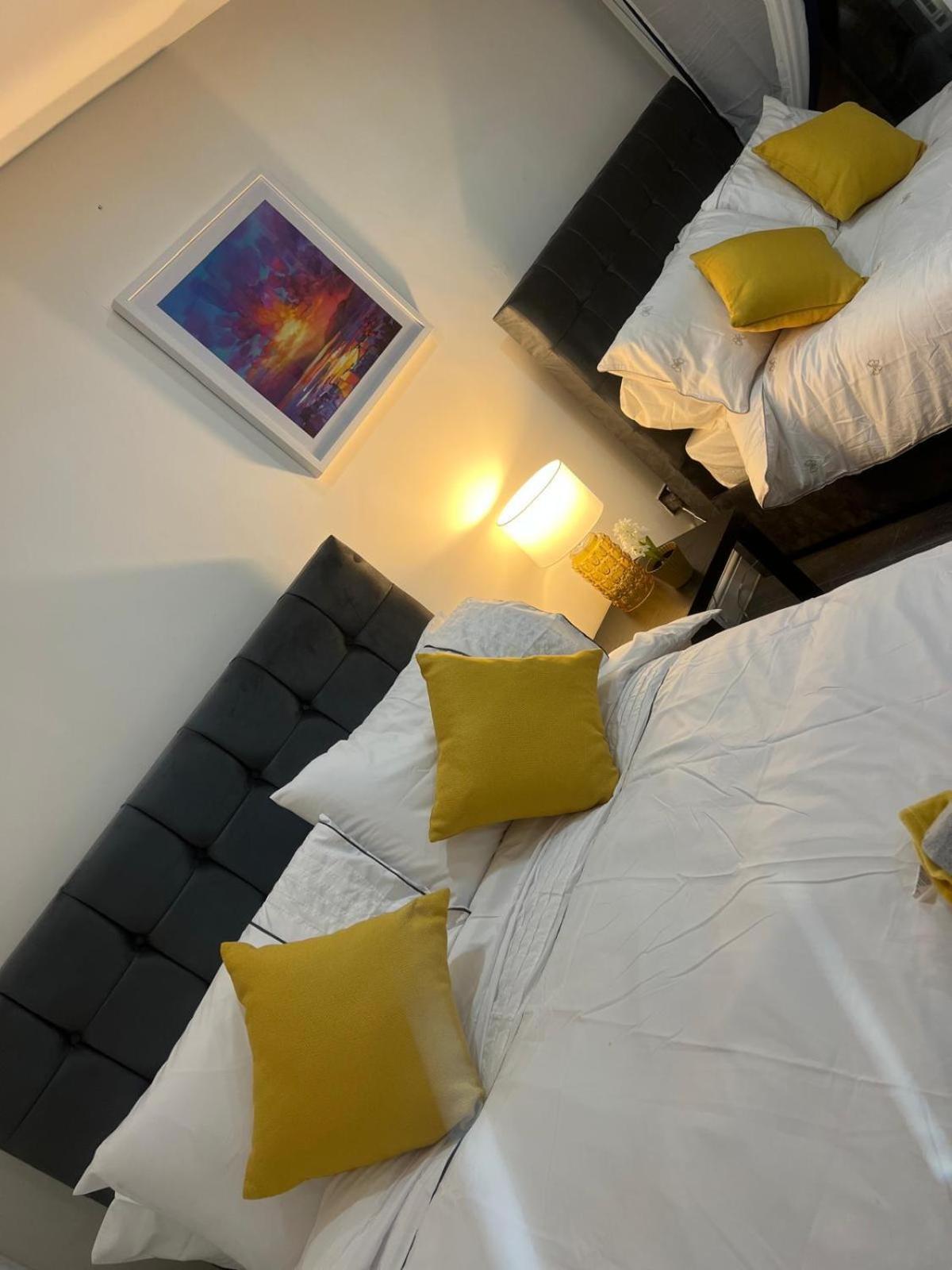 Cosy Luxurious Room In The Heart Of London Exterior photo