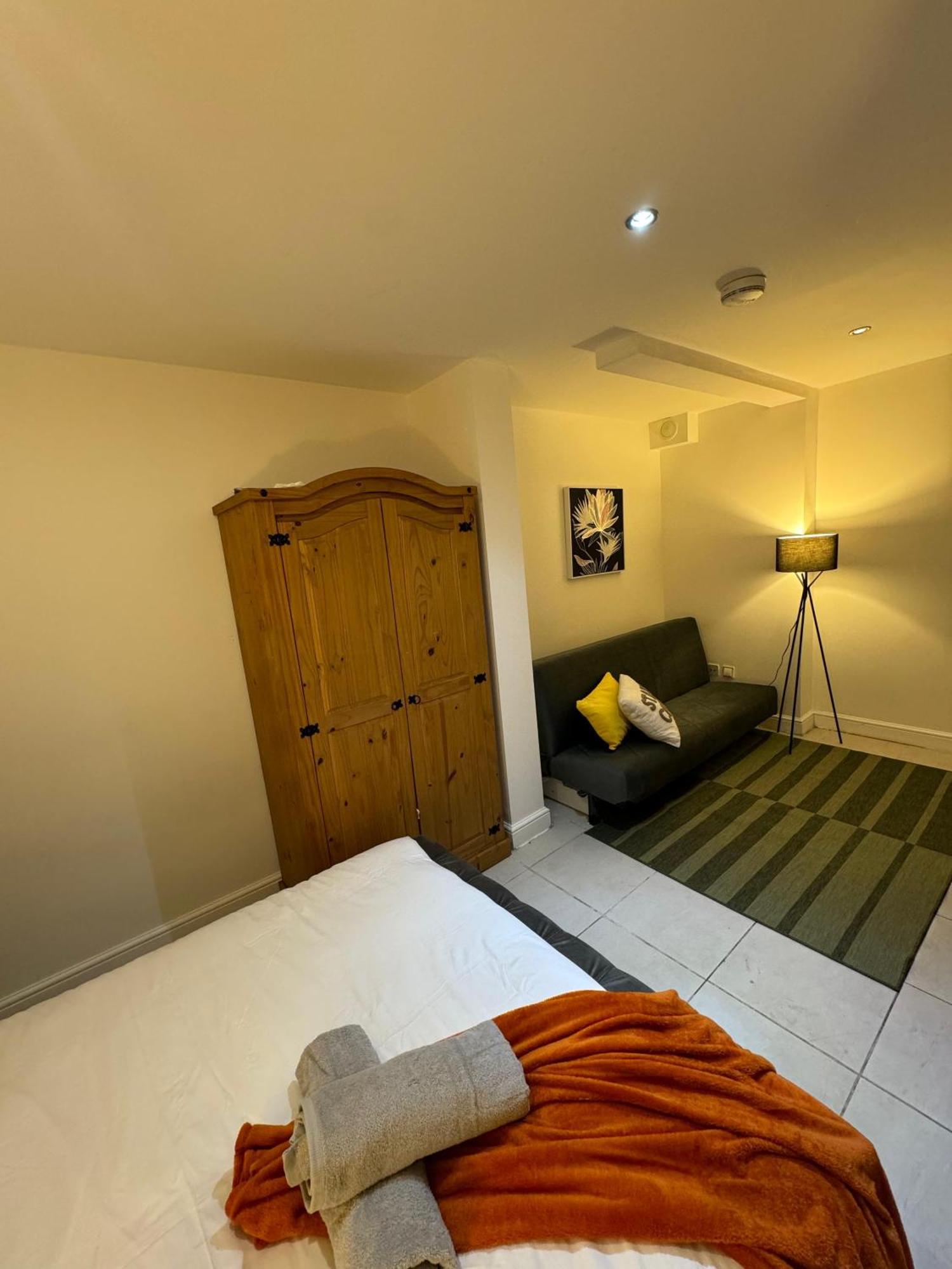 Cosy Luxurious Room In The Heart Of London Exterior photo