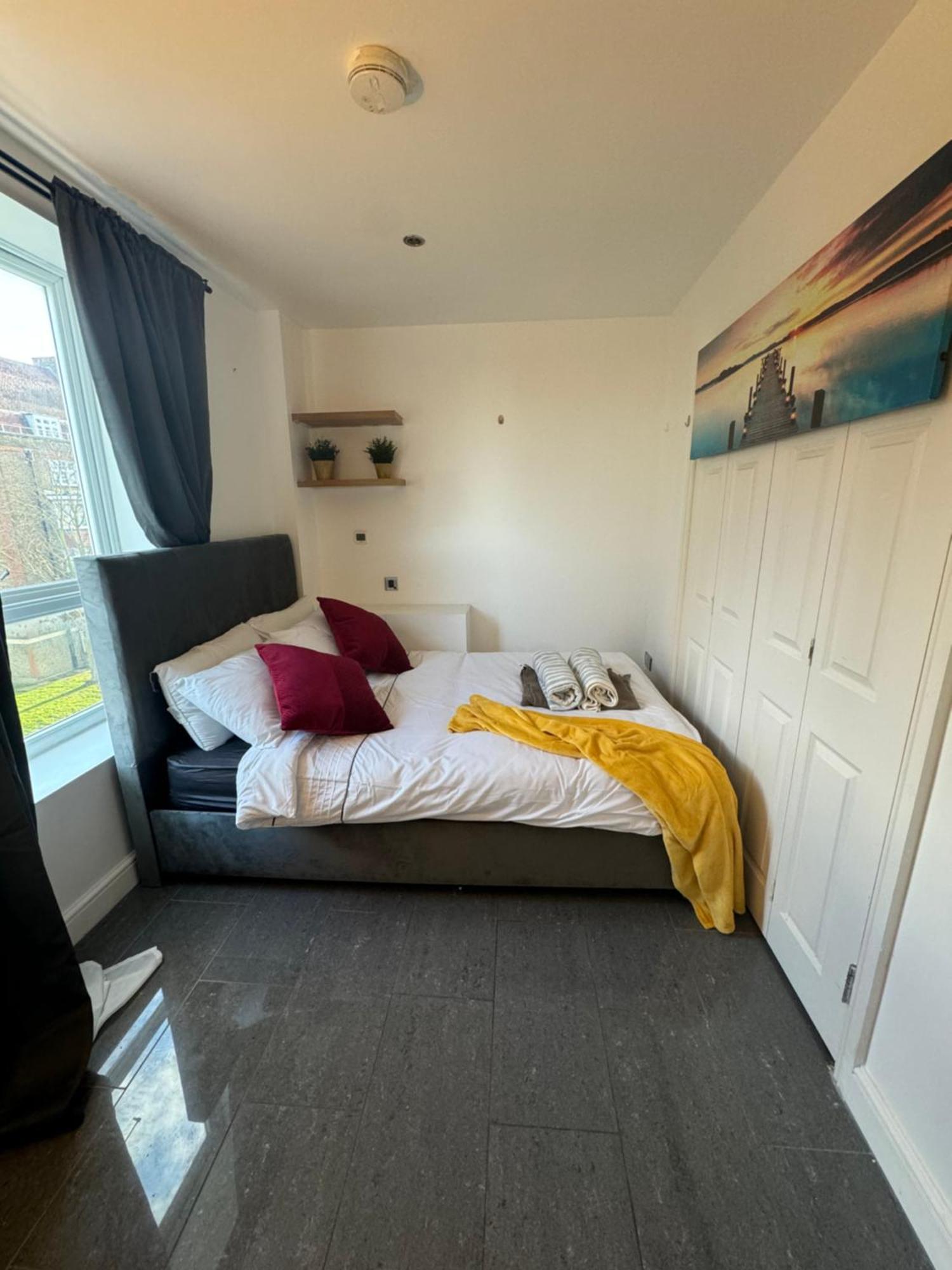 Cosy Luxurious Room In The Heart Of London Exterior photo